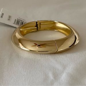 Express gold bracelet